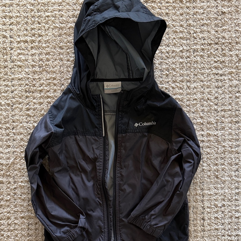 Columbia kids Black Hooded Lightweight Jacket size 4T
